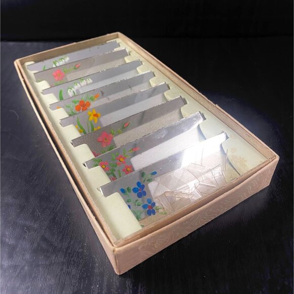 8 Vintage Glass Craft Line Mirrored Placecards With Hand-Painted Flowers Origina - Picture 1 of 4